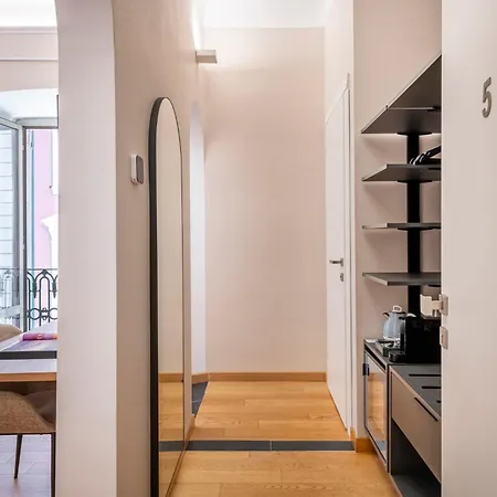 Relstay - Assarotti Appartement *