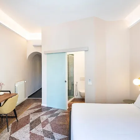 Relstay - Assarotti Appartement *