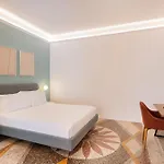 Relstay - Assarotti Apartmán *